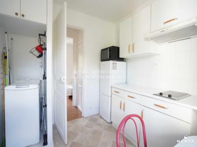 Louer Appartement Courbevoie 920 euros