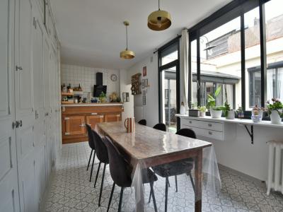 For rent CENTRE VILLE 4 rooms 148 m2 Maine et loire (49300) photo 3