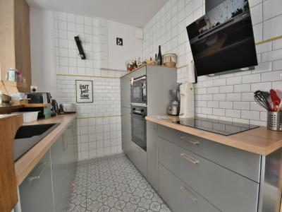 For rent CENTRE VILLE 4 rooms 148 m2 Maine et loire (49300) photo 4