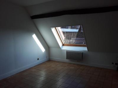 For rent CENTRE VILLE 2 rooms 30 m2 Yonne (89100) photo 1