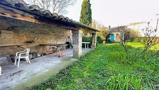 For sale Uzes 4 rooms 182 m2 Gard (30700) photo 2