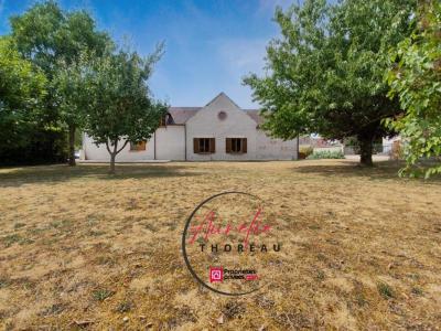 For sale Neuville-aux-bois 7 rooms 224 m2 Loiret (45170) photo 0