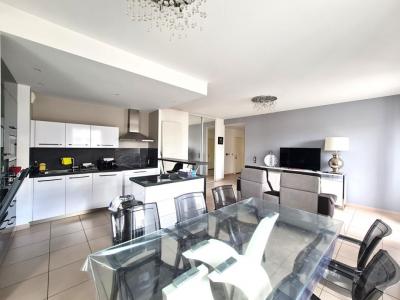 For sale Angers 3 rooms 80 m2 Maine et loire (49000) photo 1