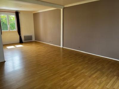 For rent Sainville 5 rooms 112 m2 Eure et loir (28700) photo 1