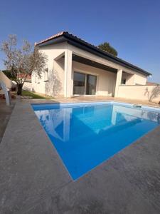 For sale Bassan 4 rooms 100 m2 Herault (34290) photo 1