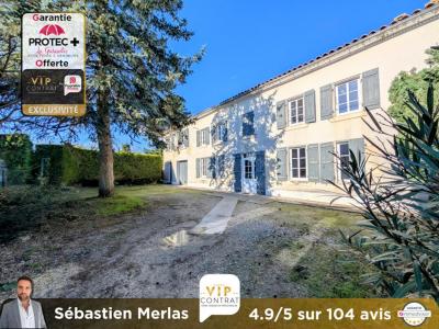 For sale Saint-sever-de-saintonge 9 rooms 264 m2 Charente maritime (17800) photo 1