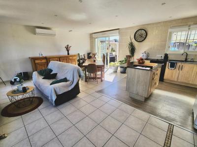For sale Pugnac 4 rooms 85 m2 Gironde (33710) photo 2