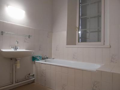 For rent Villeneuve-sur-yonne 2 rooms 52 m2 Yonne (89500) photo 2