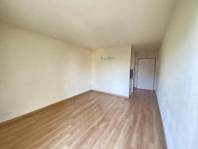For rent Nimes 1 room 21 m2 Gard (30000) photo 1