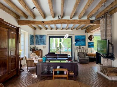 For sale Vierzon 10 rooms 273 m2 Cher (18100) photo 3