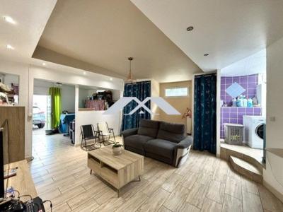 For sale Saint-joseph 6 rooms 130 m2 Reunion (97480) photo 0