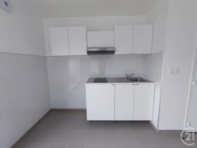 For sale Fontenay-sous-bois 2 rooms 34 m2 Val de Marne (94120) photo 1