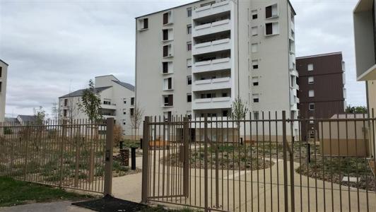 For rent Pont-sainte-maxence 1 room 35 m2 Oise (60700) photo 1