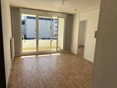 For rent Pont-sainte-maxence 2 rooms 46 m2 Oise (60700) photo 1