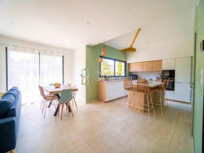 For sale Fareins 5 rooms 115 m2 Ain (01480) photo 2