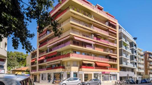 For sale Nice 2 rooms 35 m2 Alpes Maritimes (06100) photo 0