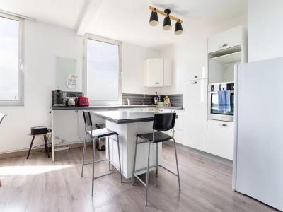 For rent Madeleine 3 rooms 74 m2 Nord (59110) photo 2