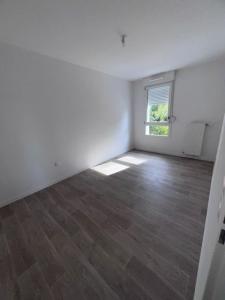 Annonce Location 3 pi�ces Appartement Pringy 77