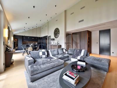 For sale Lyon-6eme-arrondissement 3 rooms 144 m2 Rhone (69006) photo 0