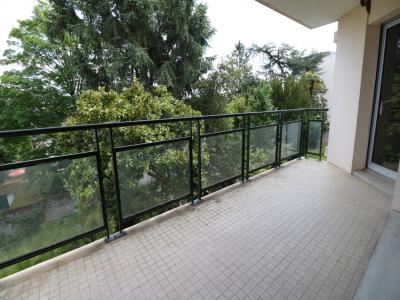 For rent Nantes 4 rooms 96 m2 Loire atlantique (44100) photo 0