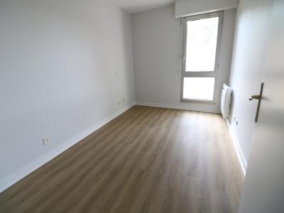 For rent Nantes 4 rooms 96 m2 Loire atlantique (44100) photo 3