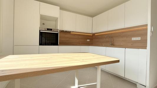 For sale Vertou 6 rooms 102 m2 Loire atlantique (44120) photo 0