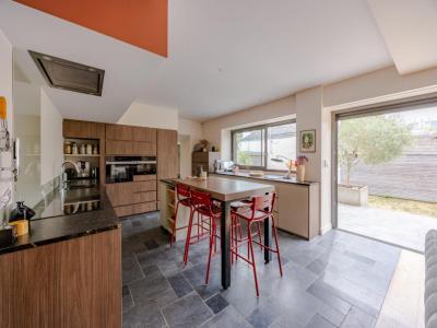 For sale Nantes 5 rooms 164 m2 Loire atlantique (44000) photo 3