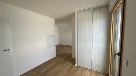 For rent Orly 1 room 28 m2 Val de Marne (94310) photo 3