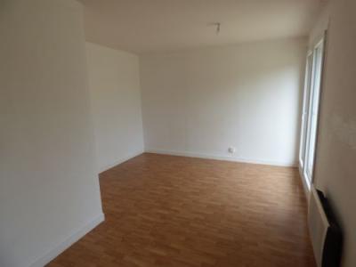 For rent Brinon-sur-sauldre 5 rooms 92 m2 Cher (18410) photo 2