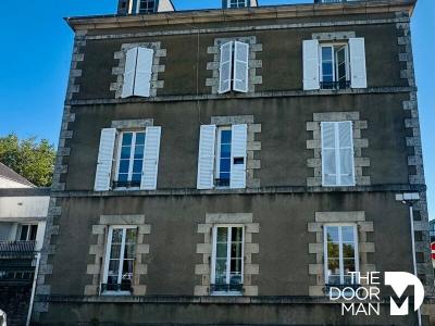 For sale Pontivy 18 rooms 400 m2 Morbihan (56300) photo 0