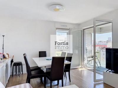 For sale Paris-13eme-arrondissement 3 rooms 59 m2 Paris (75013) photo 1