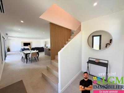 For sale Vergeze 5 rooms 190 m2 Gard (30310) photo 3
