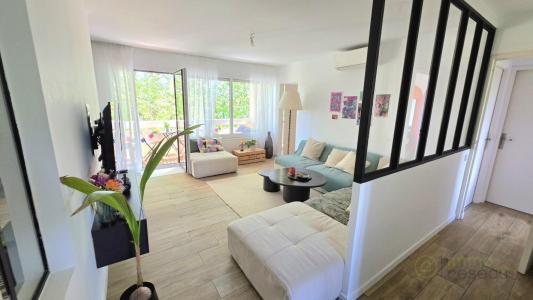 For sale Marseille-12eme-arrondissement 4 rooms 70 m2 Bouches du Rhone (13012) photo 2