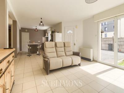 For sale Ploermel 3 rooms 74 m2 Morbihan (56800) photo 2