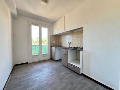 For sale 2 rooms 43 m2 Bouches du Rhone (13013) photo 3