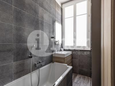 Acheter Appartement Courbevoie 349000 euros