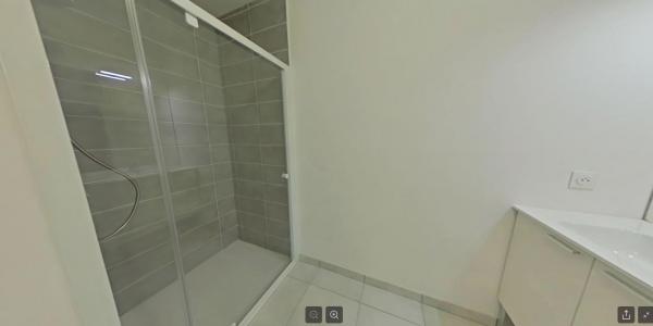 For rent Deville-les-rouen 2 rooms 39 m2 Seine maritime (76250) photo 4