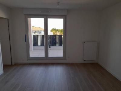 For rent Olonne-sur-mer 2 rooms 39 m2 Vendee (85340) photo 2