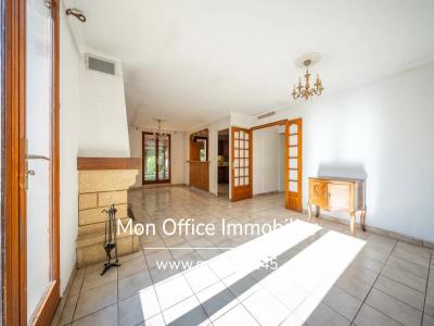 For sale Gardanne 4 rooms 90 m2 Bouches du Rhone (13120) photo 2