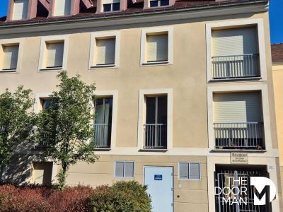 For sale Rambouillet 2 rooms 44 m2 Yvelines (78120) photo 0