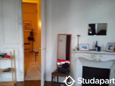 For rent Paris-10eme-arrondissement 4 rooms 87 m2 Paris (75010) photo 1