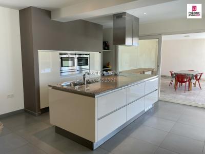 For sale Riez 8 rooms 170 m2 Alpes de haute provence (04500) photo 4