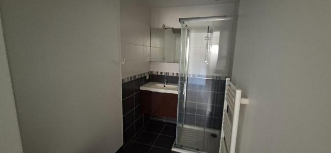 For rent Gorges 2 rooms 29 m2 Loire atlantique (44190) photo 3