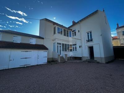 For sale Riorges 20 rooms 281 m2 Loire (42153) photo 3