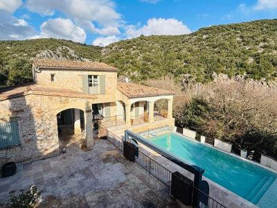 For sale Uzes 6 rooms 224 m2 Gard (30700) photo 1