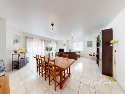 For sale Elven 8 rooms 170 m2 Morbihan (56250) photo 2