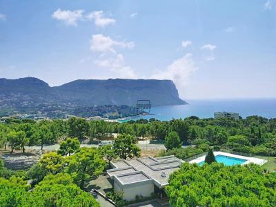 For rent Cassis 3 rooms 71 m2 Bouches du Rhone (13260) photo 1