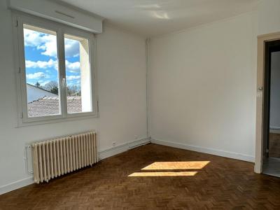 For sale Essarts 13 rooms 175 m2 Vendee (85140) photo 3
