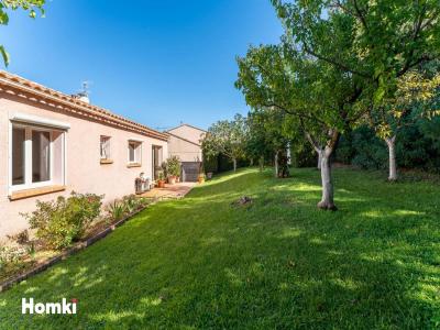 For sale Saint-gilles 4 rooms 86 m2 Gard (30800) photo 0