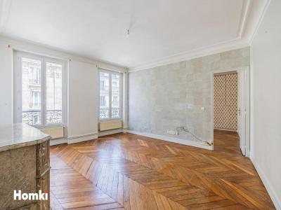 For sale Paris-10eme-arrondissement 4 rooms 67 m2 Paris (75010) photo 1